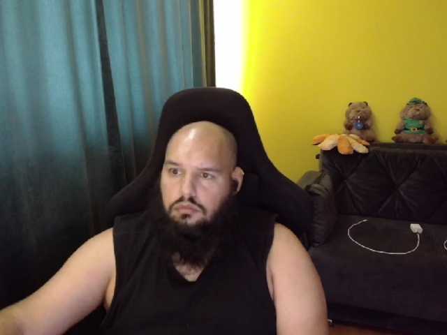 guessswho24