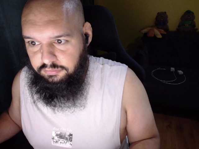 guessswho24