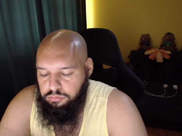 guessswho24