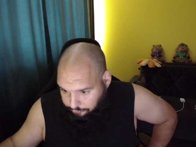 guessswho24