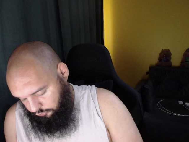 GuesssWho24