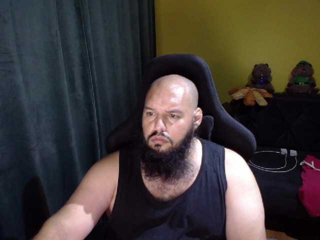 guessswho24