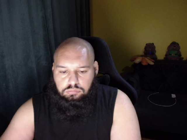 guessswho24