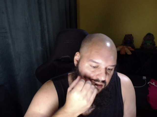 guessswho24