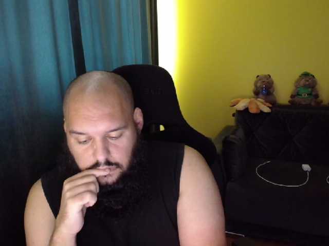guessswho24