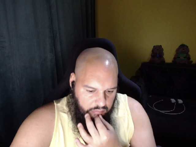 guessswho24