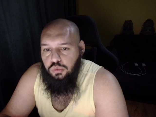 guessswho24