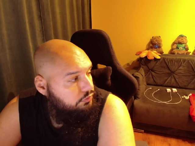 guessswho24
