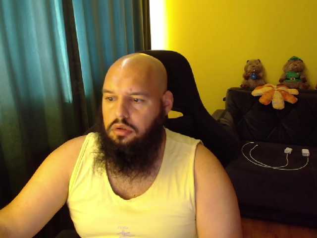 guessswho24