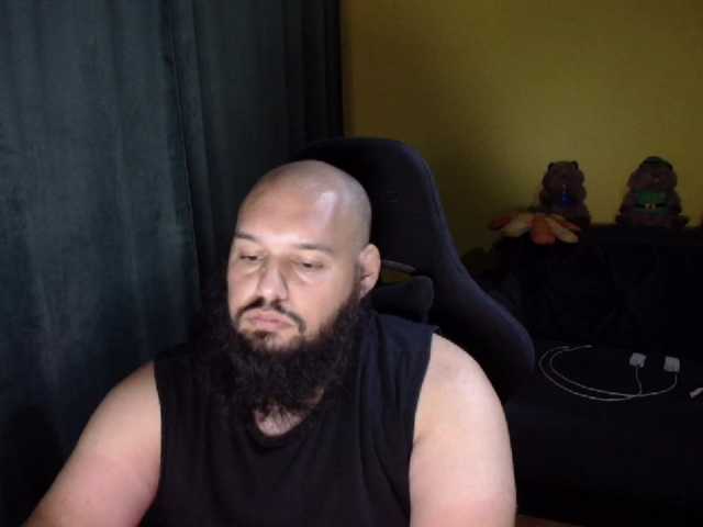 guessswho24