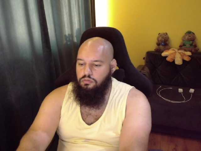 guessswho24