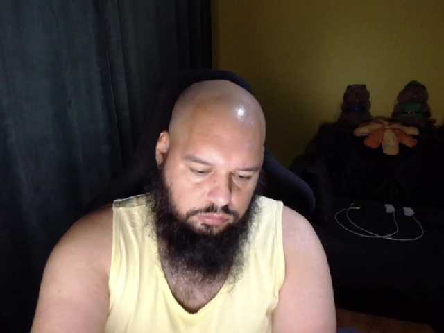 guessswho24