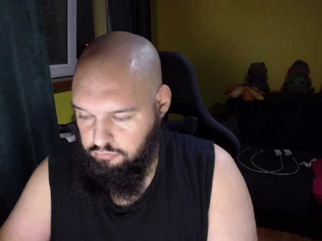guessswho24