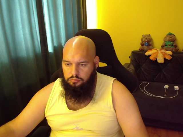 guessswho24