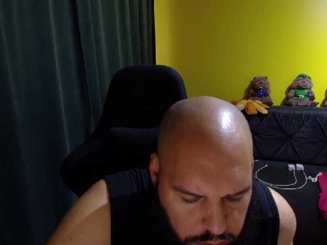 guessswho24