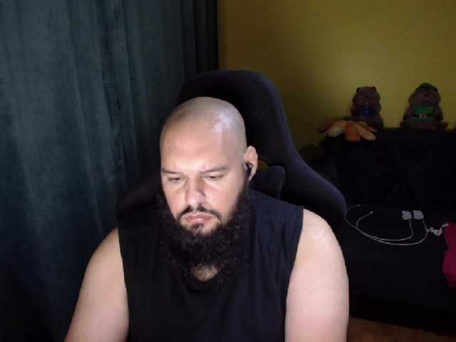 guessswho24