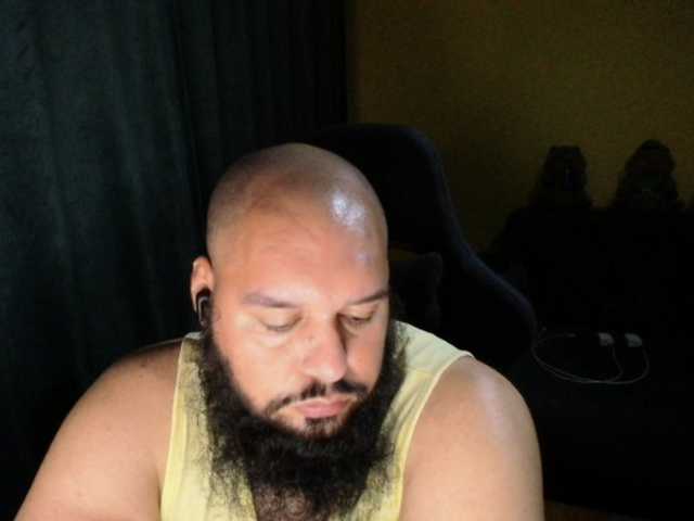 guessswho24