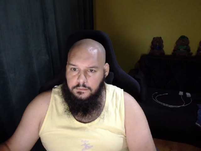 guessswho24