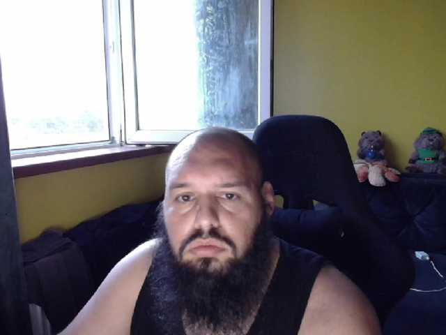 GuesssWho24