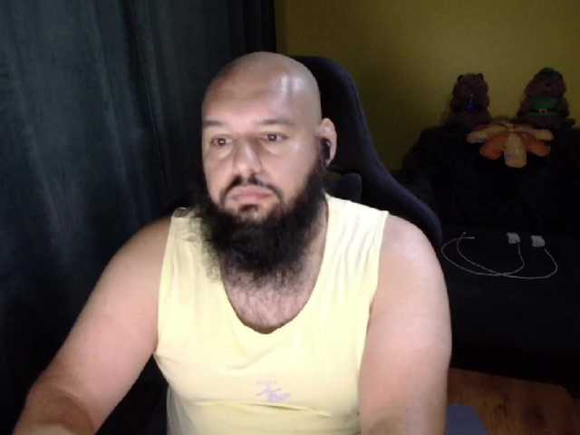 guessswho24
