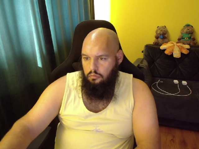guessswho24
