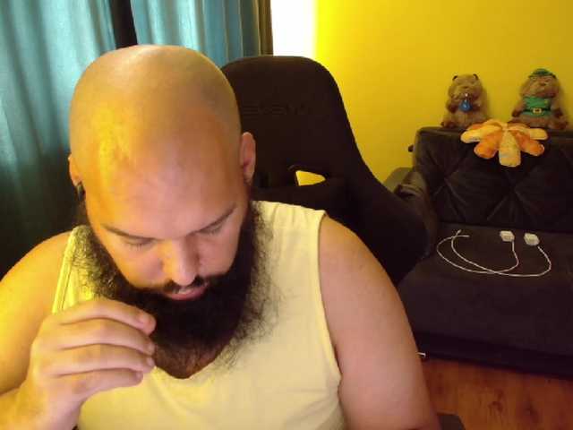 guessswho24