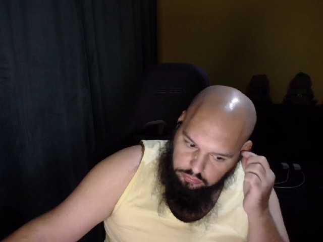 guessswho24