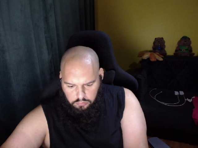 guessswho24