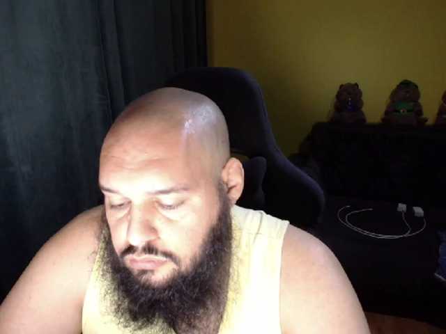 guessswho24