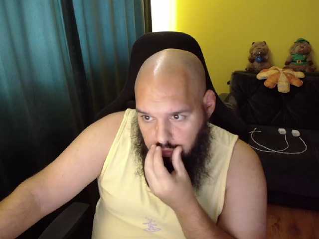 guessswho24