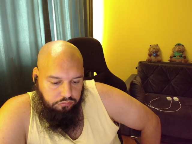 guessswho24