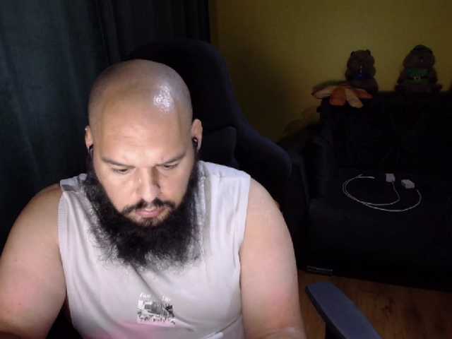 guessswho24