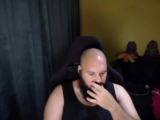 GuesssWho24