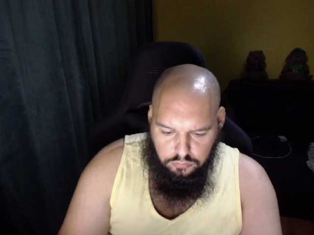 guessswho24
