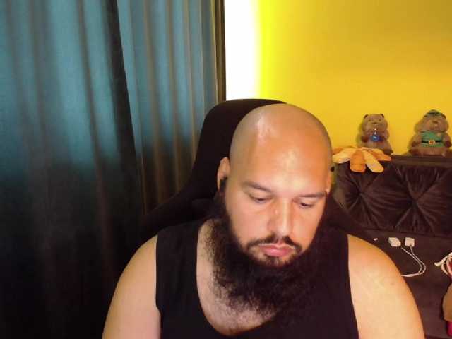 guessswho24