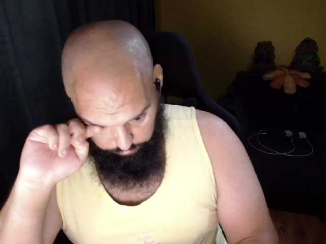 guessswho24