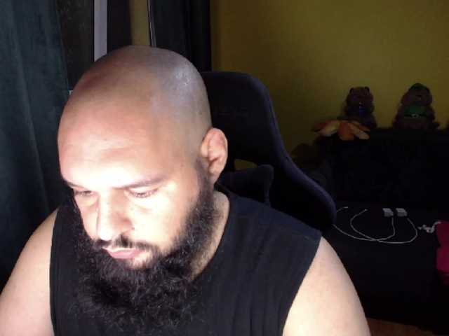 guessswho24