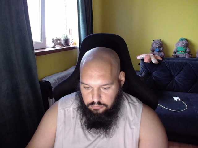 guessswho24