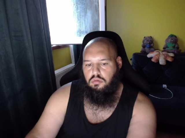 guessswho24
