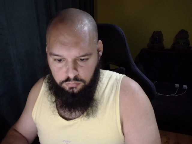 guessswho24