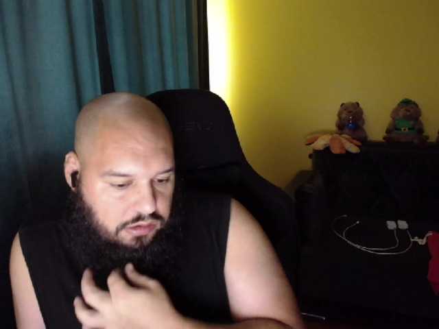 guessswho24
