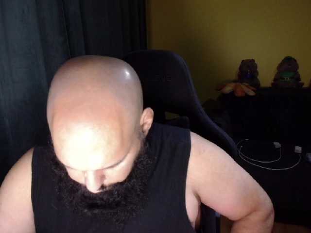 guessswho24