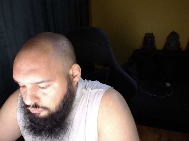 guessswho24