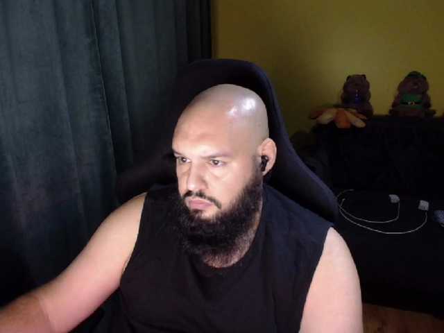 guessswho24