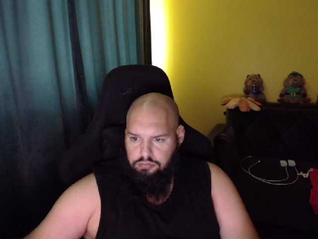 guessswho24