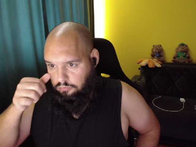 guessswho24