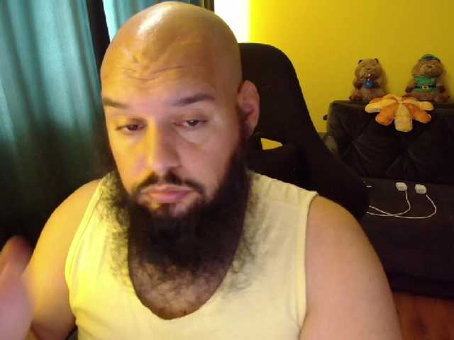 guessswho24