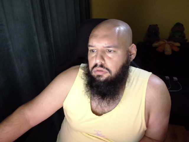 guessswho24