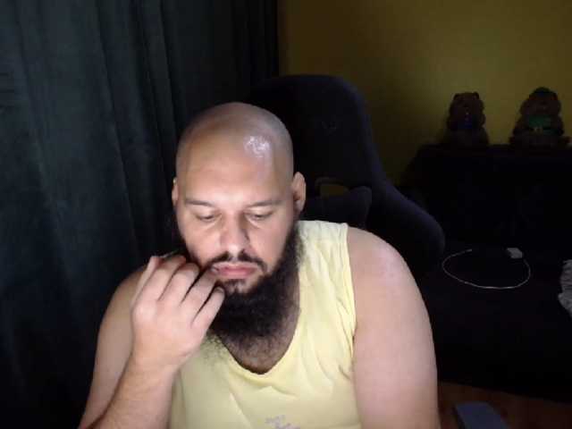 guessswho24