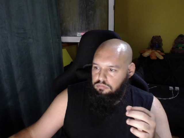 GuesssWho24